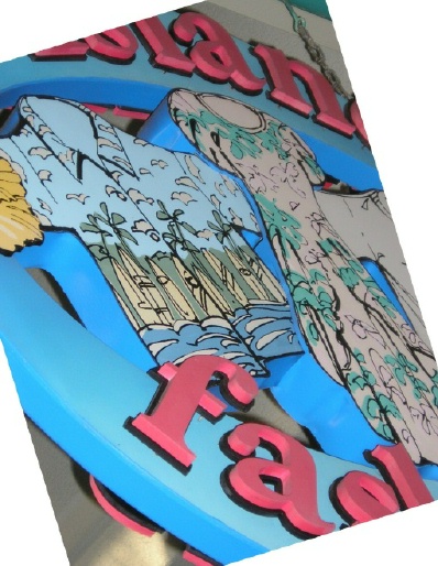 M8210 - Cut-out Letters and Flat Painted Artwork 
