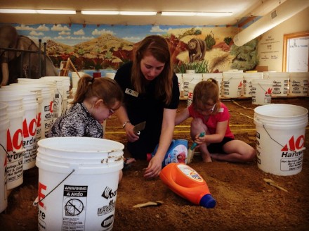 Kids Dig for Fossils