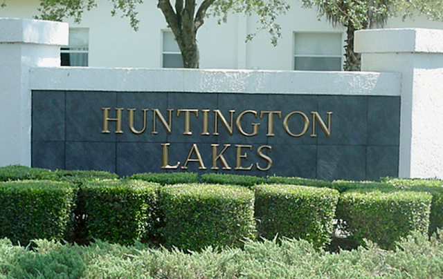 3Dimensional Logo - Exterior