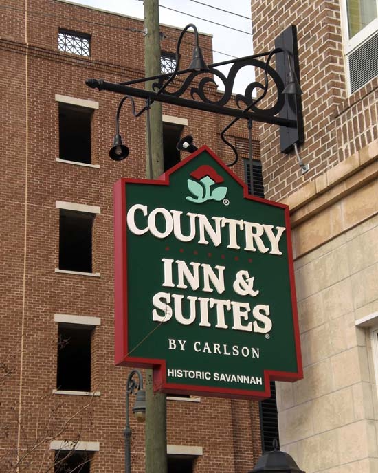 Country Inn & Suites
