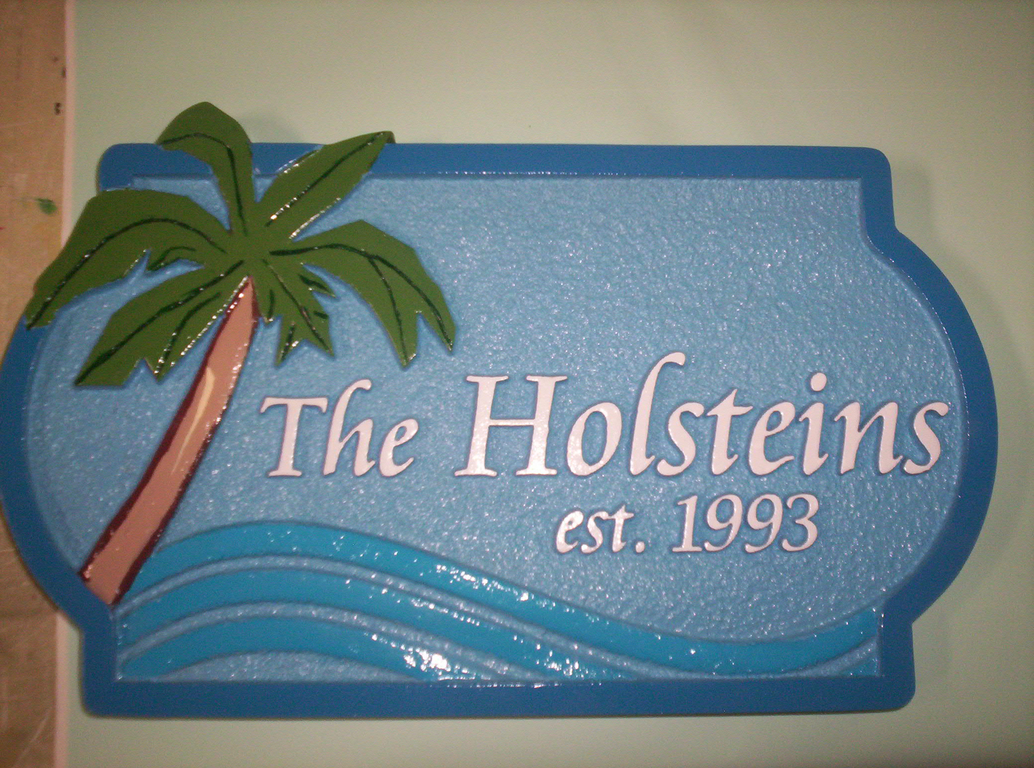 I18020 - Sandblasted Palm and Surf Address Sign