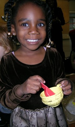 Elegence at the Tot Prom!