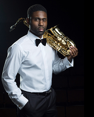 Summer Concert Series: Robert Young with Emma Lin