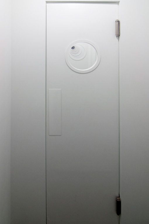 Quynh Vantu, Courtesy Hallway | Doors (2012)