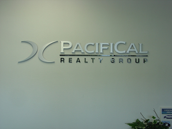 Dimensional Lobby Letters