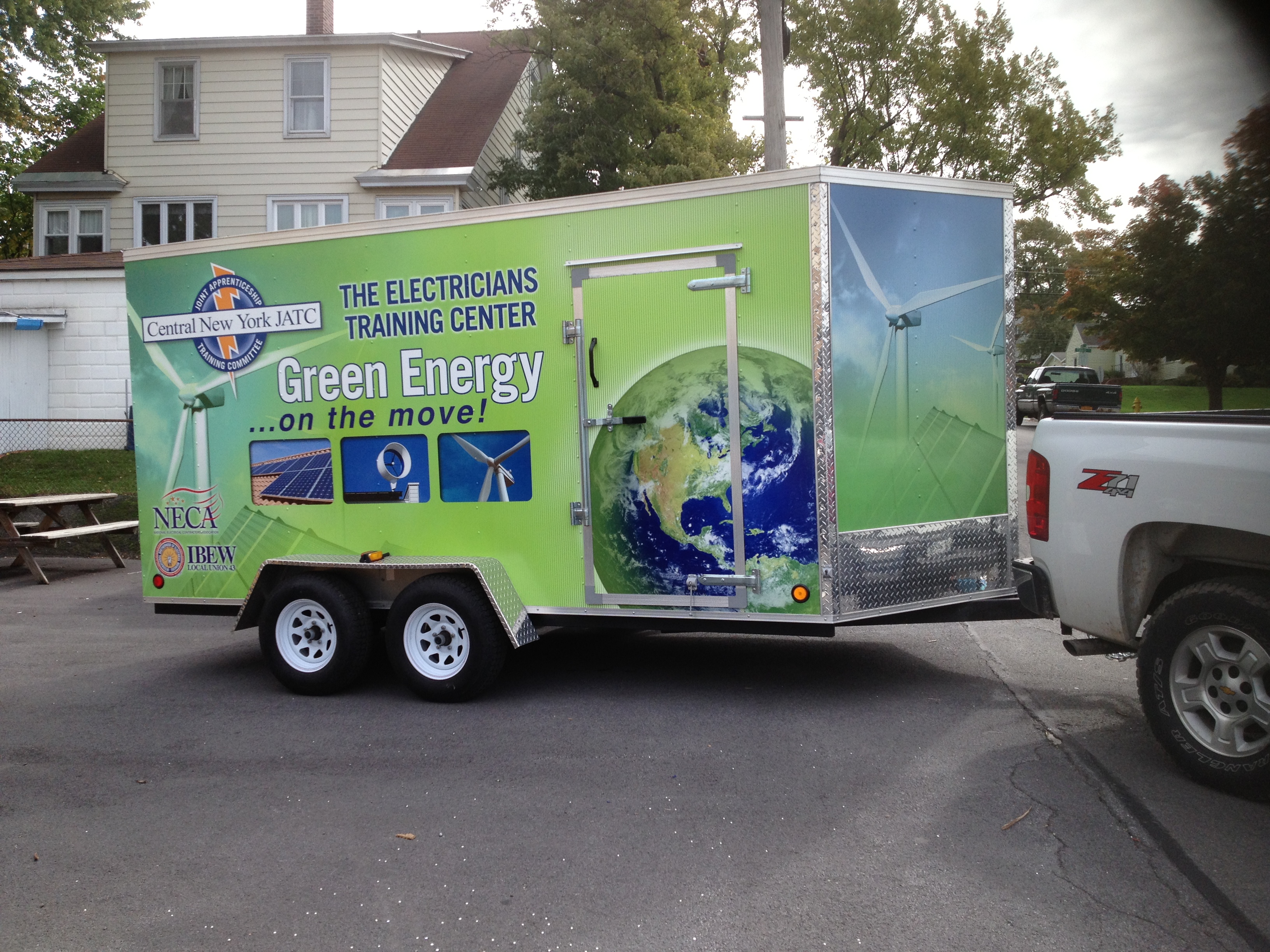 Trailer Wrap