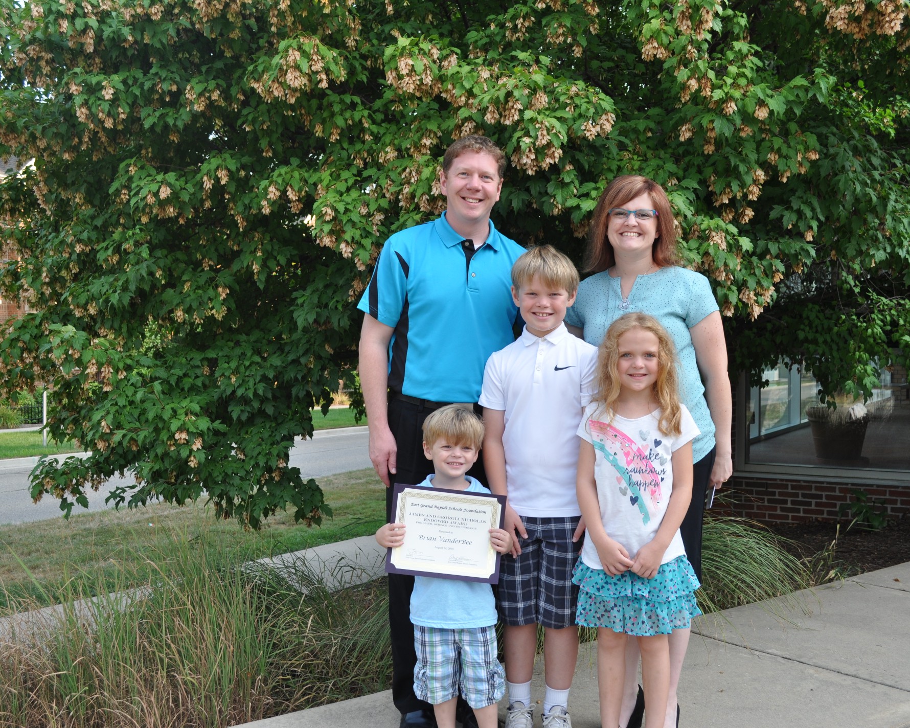 Brian VanderBee and his family