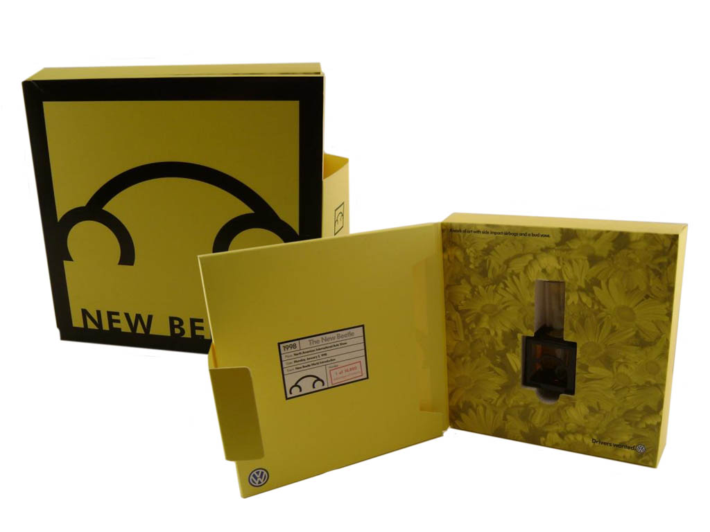 18pt Promotional Packaging w/ Promo Item