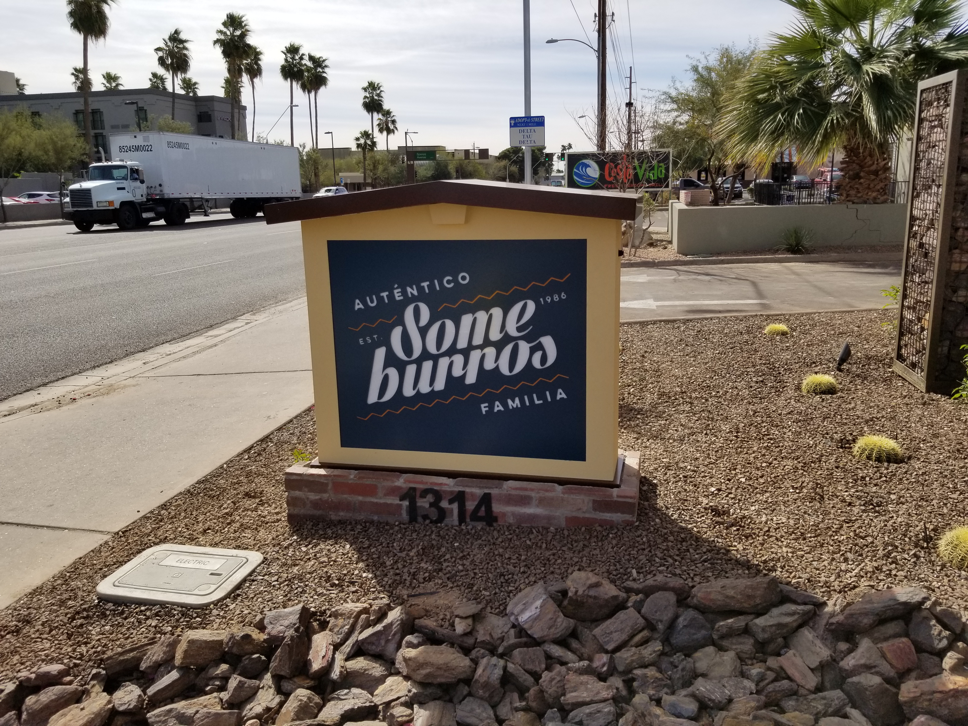 Commercial Retail Store Signs Gilbert, Mesa, Chandler AZ