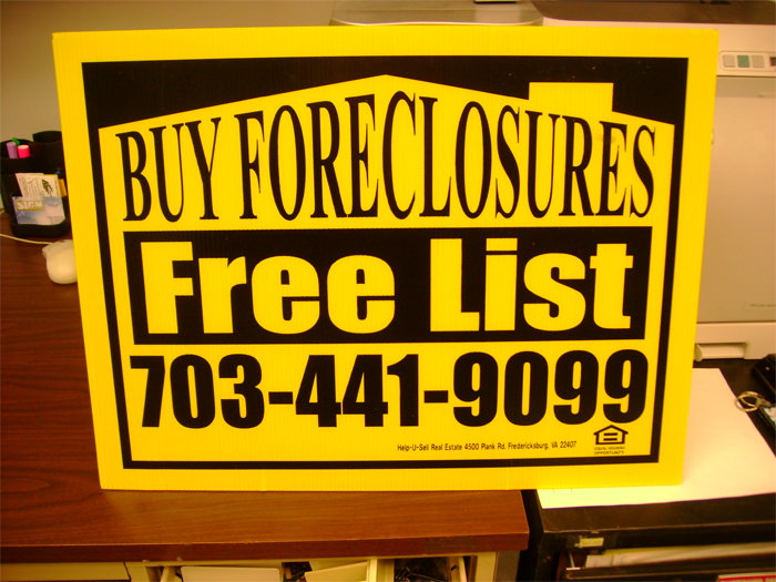 Help-U-Sell Yard Sign