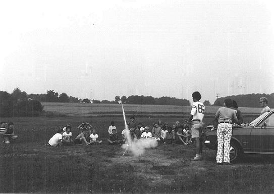 Model Rocketry (1972)