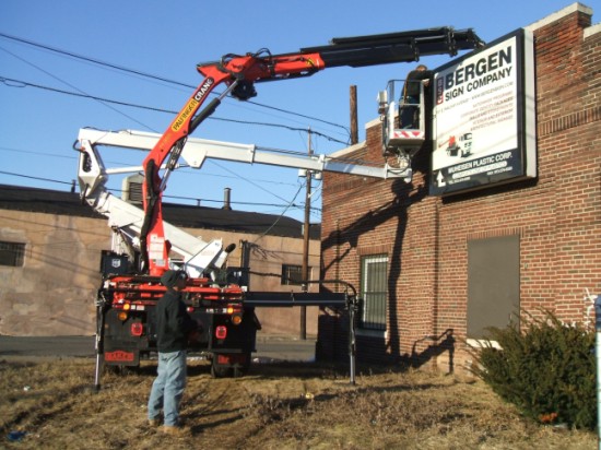 Sign Maintenance