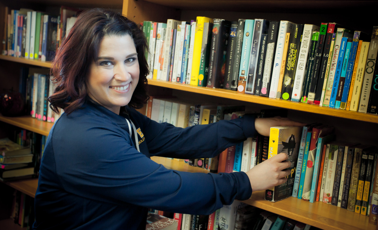 Foundation Grant Highlight: Middle School Classroom Libraries
