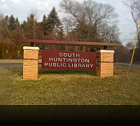 South Huntington Public Library