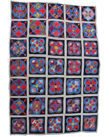 October, 2011 - Maonan Appliqued Quilt Cover