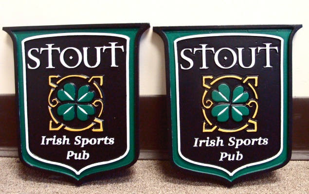Y27570 - Irish Sports Pub Plaques with Shamrock