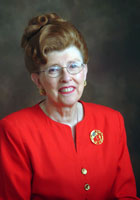 Holm, Jeannette Schaack