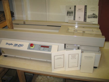 Duplo DB-250 Perfect Binder