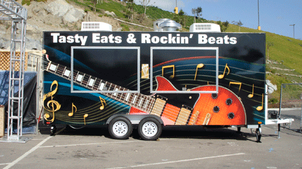 FOOD TRAILER WRAP