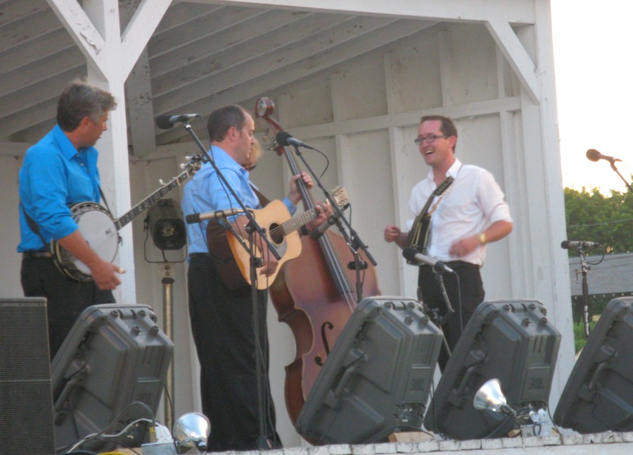 Gibson Brothers on Stage Day Light II