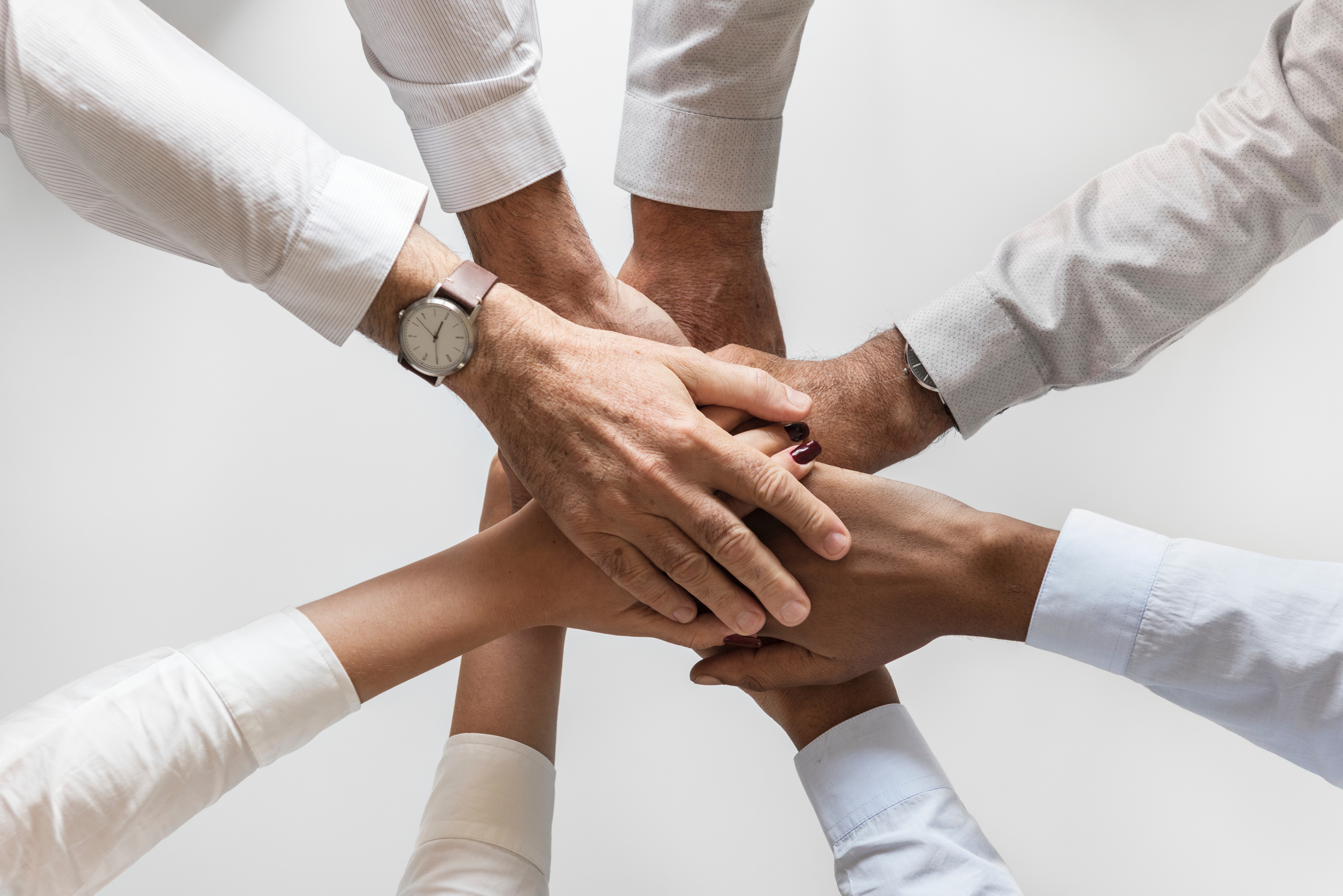 Leaders Help Others Belong