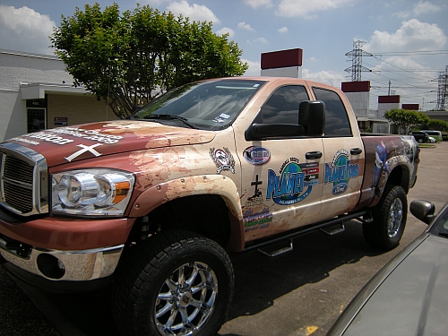 Vehicle Wraps, lettering and decals