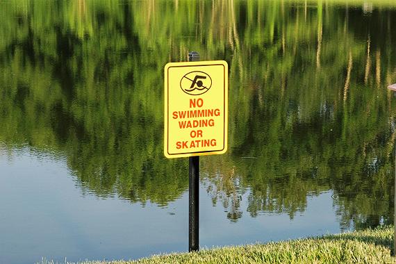 Community Signage- No Swimming