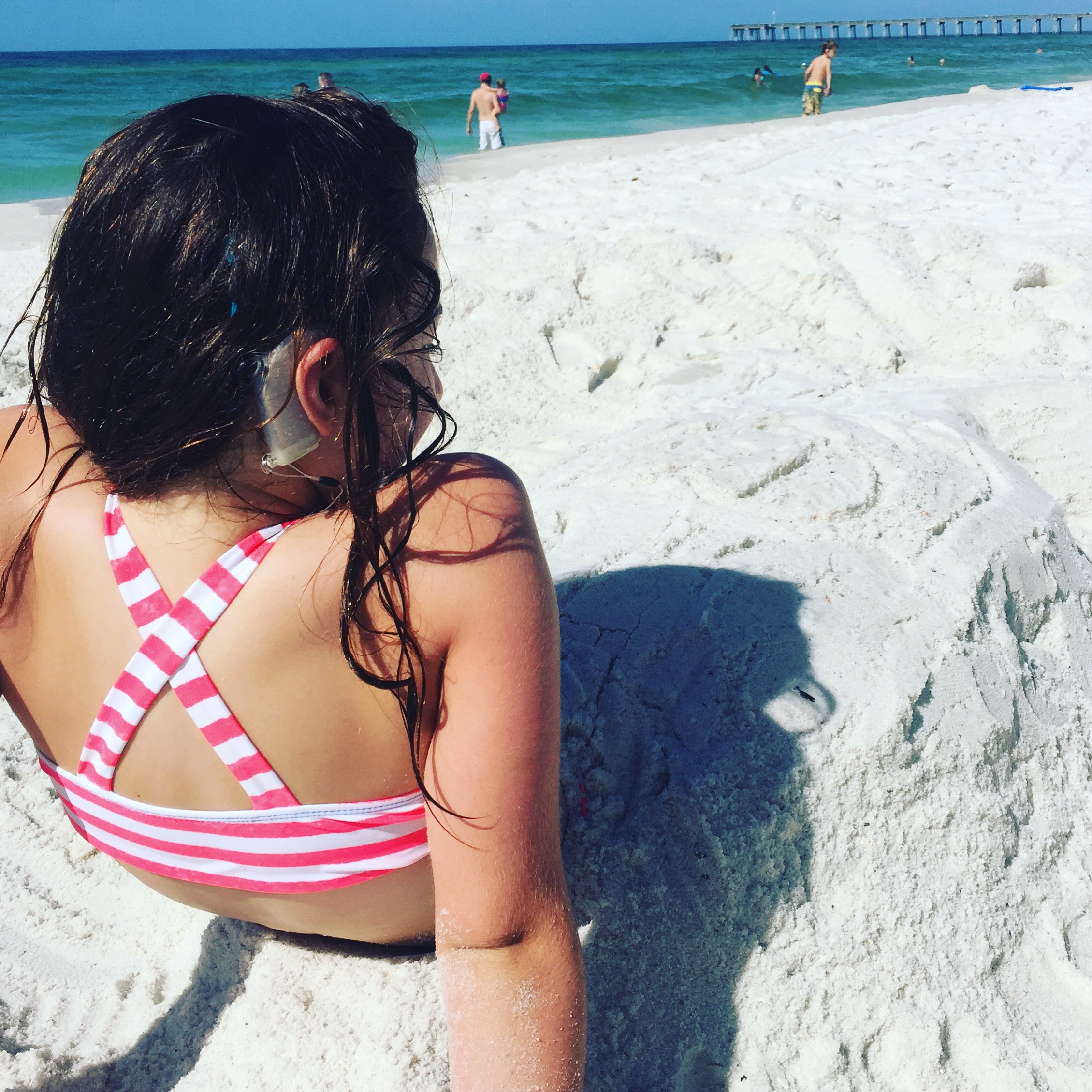 SPLASH INTO SUMMER: Tips for Vacation & Protecting Your Hearing Technology
