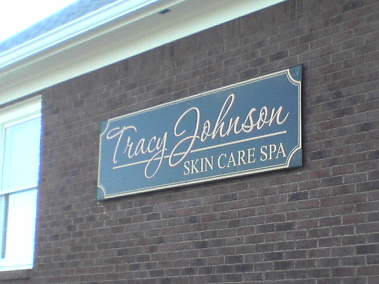 Alumacorr Sign
