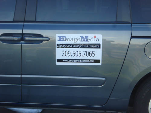 Magnetic Signs