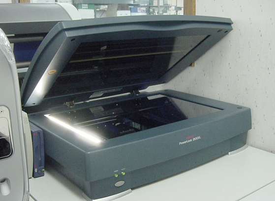Umax Powerlook 2100XL