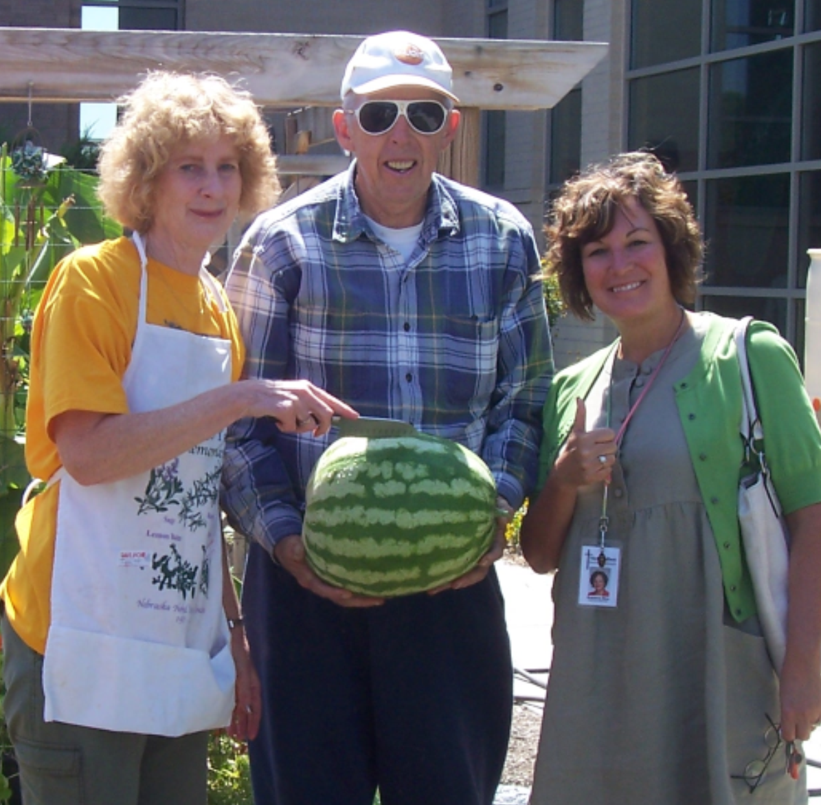 Long-time Volunteer Wins “America’s Farmers Grow Communities” Gift from Monsanto
