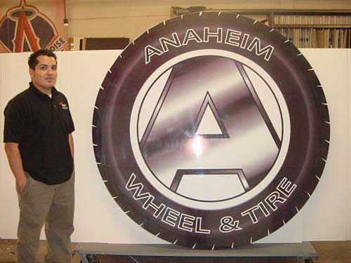 GIGANTIC WHEEL