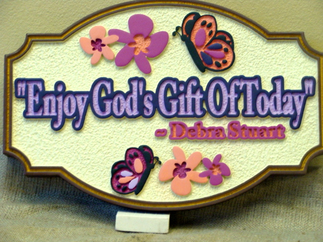 N23040 - "God's Gift of Today" Carved Wall Plaque