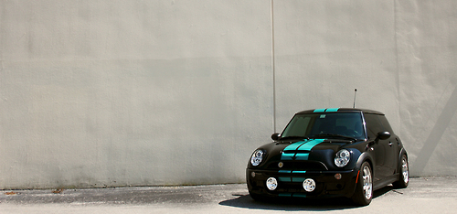 Minicooper White Wall