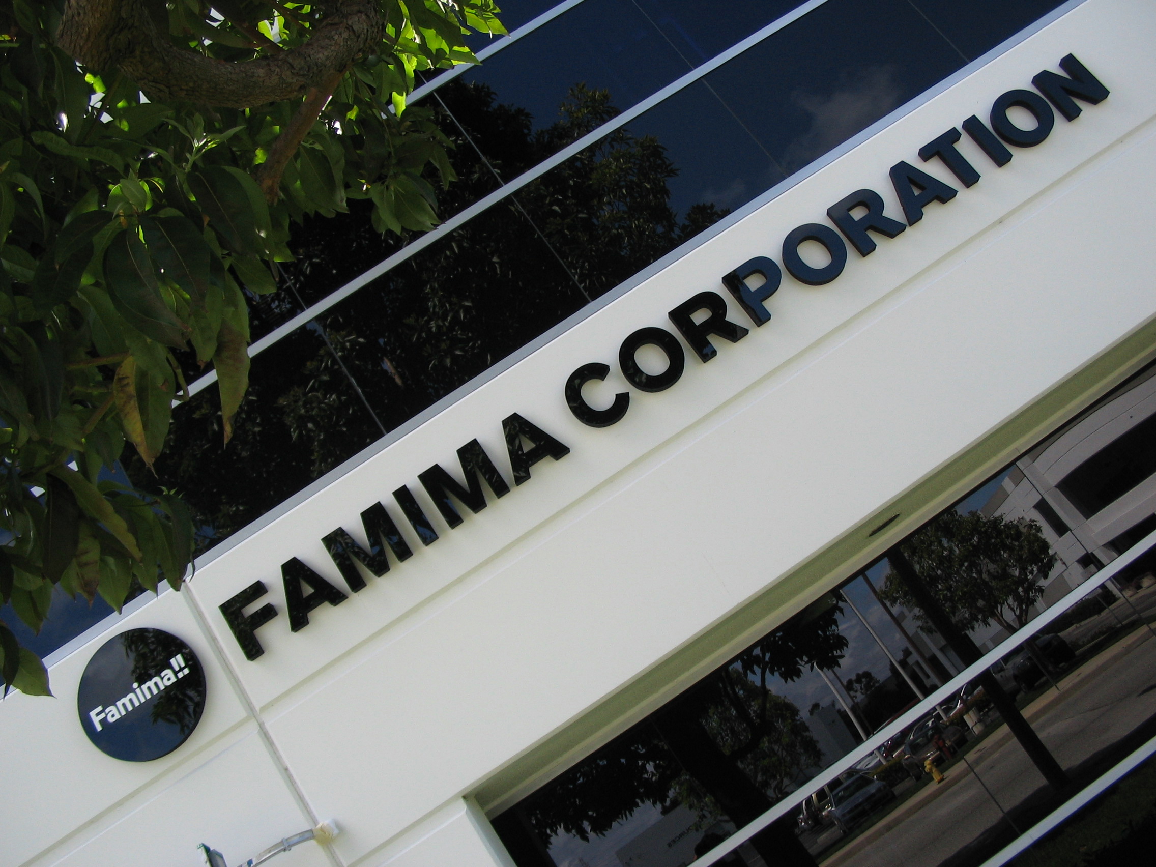 Foam | Foam with Acrylic Face Letters