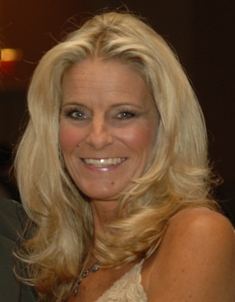 Laurie J. Dueitt