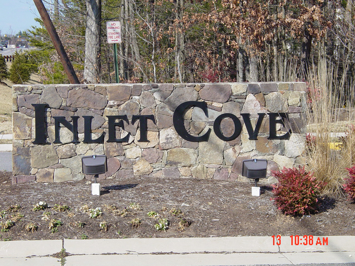 Inlet Cove Community Sign