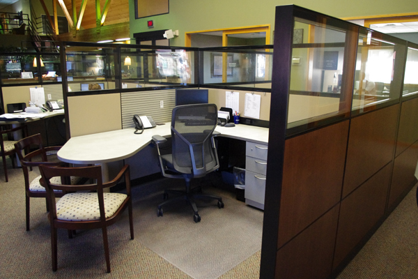 eakes office furniture