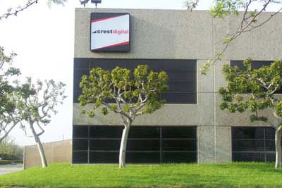 LIGHTBOX - CREST