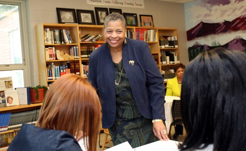 Priscilla Hancock Cooper chats with her Writing Our Stories students. (Jamie Martin)