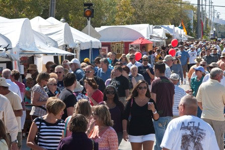 ArtsFest 2010 along E Ocean