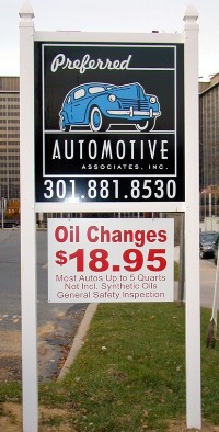 Yard and Real Estate Signs