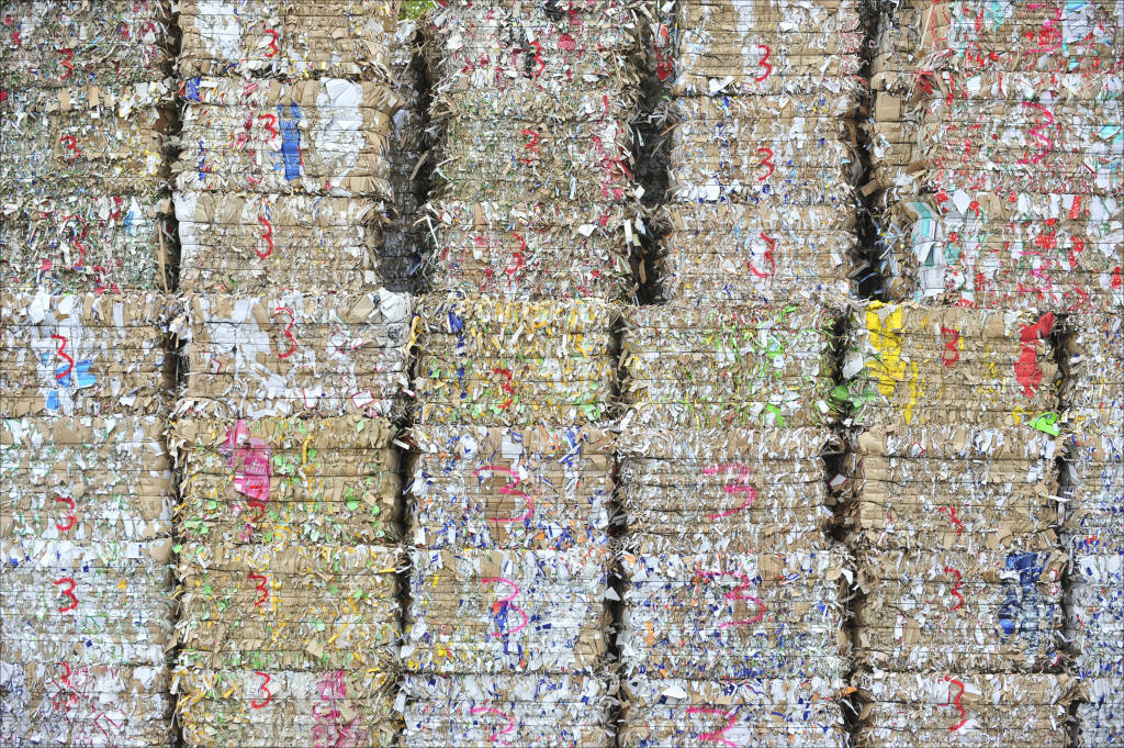 How Does Recycling Paper Affect the Environment?