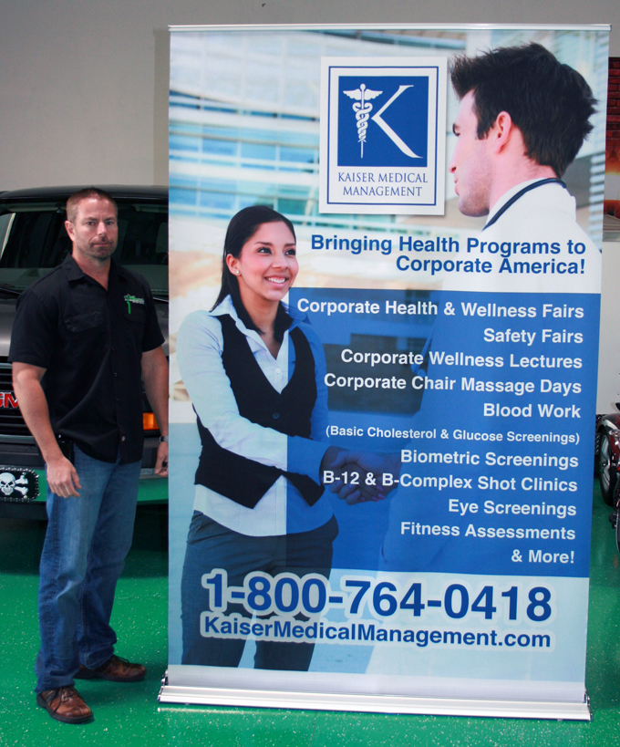 Retractable Banner Stand