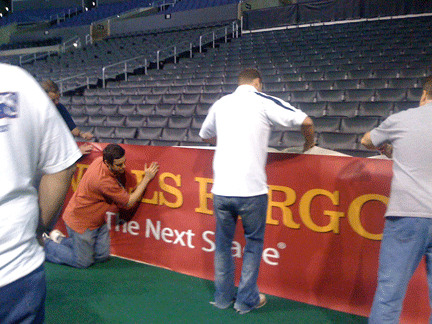 INSTALLATION AT STAPLES CENTER
