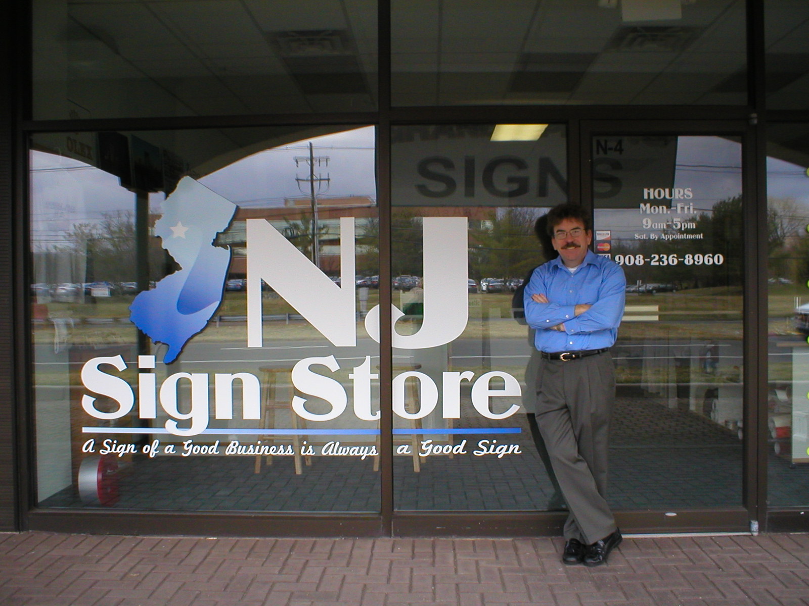 Window Lettering and Graphics