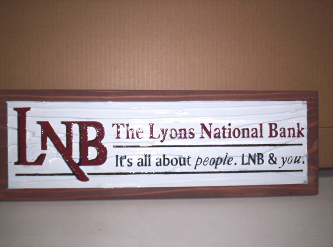 N23225 - Redwood Desk Plaque