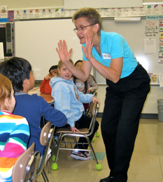 Melinda Jennis conducting a Mentor Training at Mount Prospect School
