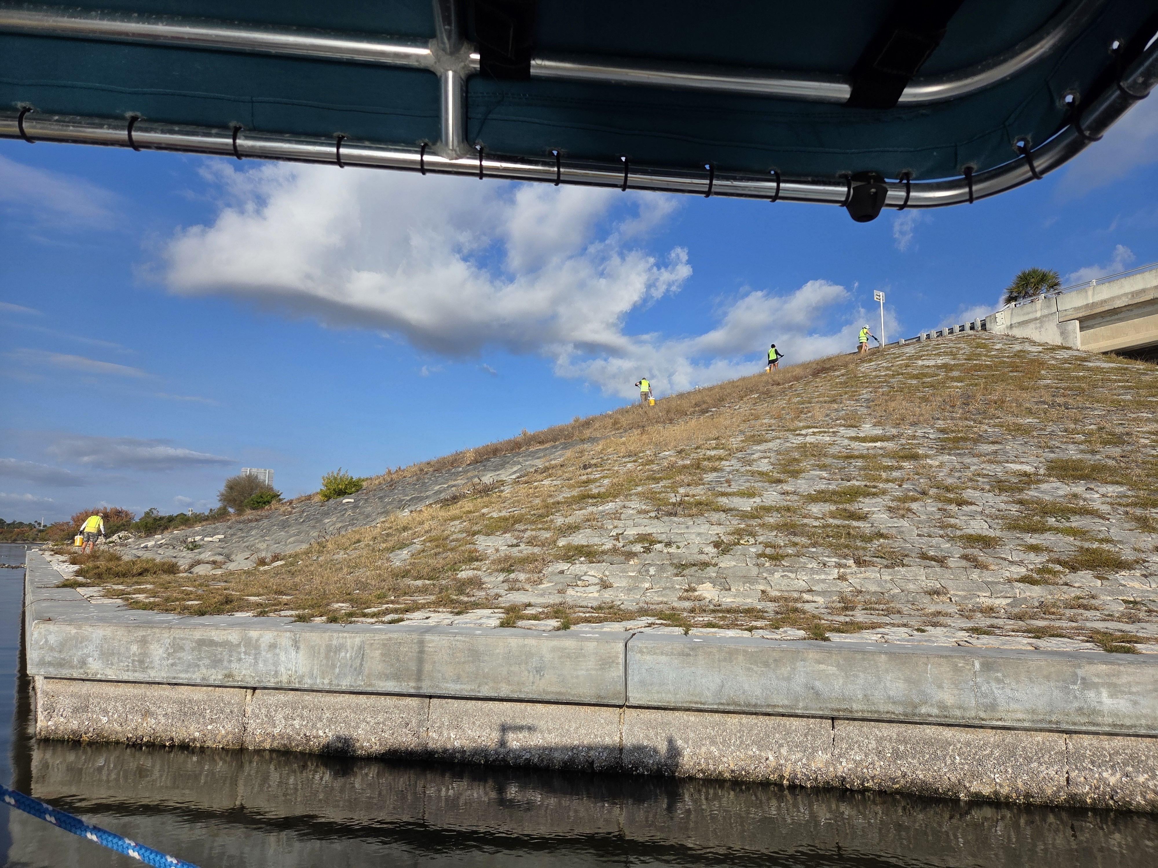 Pineda Embankment Team